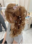 華やかサイドポニー
