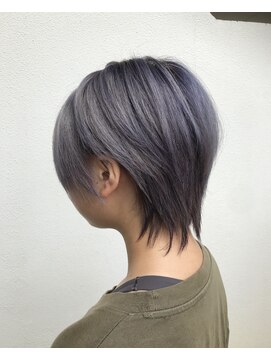 エミュー ラ ピエス(emu la piece) 秋のグレー系カラー