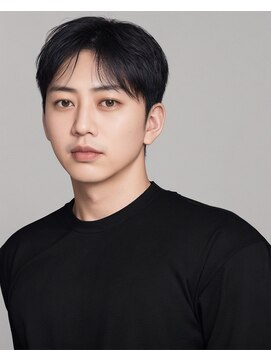 アンフィシュピトロワ(AnFye spi tlow) 【メンズ】【メンズカット】【ダウンパーマ】