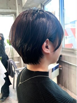 ライラ(Lyla) guest hair 丸みマッシュショート 透明感カラー