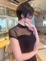 ロンド ストラーダ 心斎橋(Lond strada)&nbsp;ショート×ハイライト白髪ぼかし×切りっぱなしボブ[心斎橋]