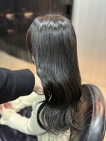 ニーゼロゼロナナ(2007)&nbsp;重たくならない暗髪