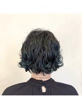 ファヴォリ(favori) 【favori自由が丘】グリーンハイライト×ウェーブボブ