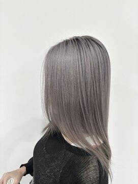 イフプロデュースドバイアミカ(iF produced by Amica) 寒色カラー