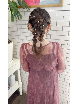 ＊THE  RIRE.  結婚式お呼ばれ×ツイン編みおろしアレンジ＊