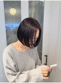 ワインレッド/暖色/プラムカラー/切りっぱなしボブ