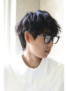 にもう ブルーブラック　フェザーショート　韓国メンズパーマ　4