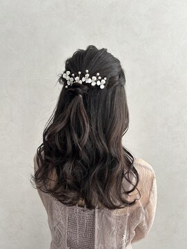 クム 横浜(qumu) 【qumu MARIKO】ハーフアップアレンジ×お呼ばれヘアセット