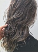 ハイライトグレージュ×ラフウェーブ