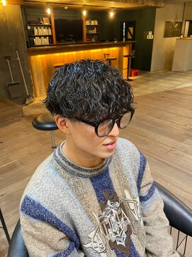 シリー 浦添店(SILLY) 沖縄メンズ波巻きパーマ