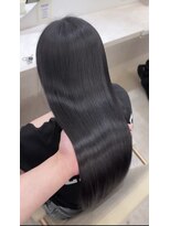 コア 梅田(Core)&nbsp;髪質改善 艶髪 愛され 韓国風 前髪カット 小顔 梅田