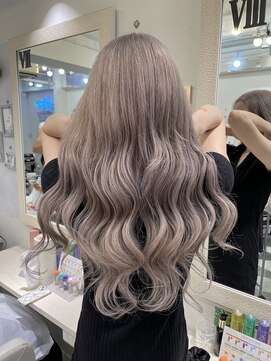 ラピス 池袋(Lapis) ホワイトグレージュ☆