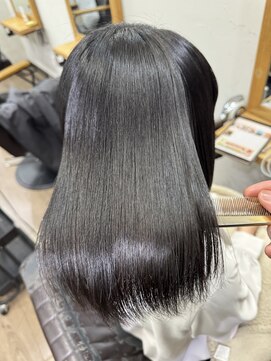 アンフィシュピトロワ(AnFye spi tlow) カット+縮毛矯正+LULUトリートメント