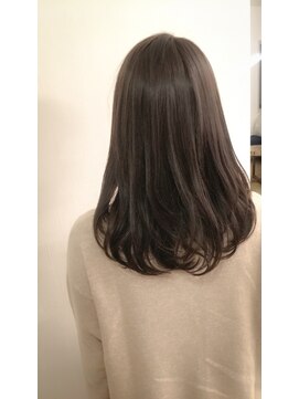 カフネ(CAFUNE) ナチュラルアッシュ×ワンカール