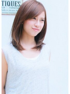 ティファ 自由が丘店(Tiffa) 大人かわいいラフな抜け感エアリーストレート