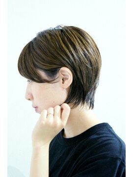 サロン(SALON) 【SALON】大人女性ショート　青木晃平