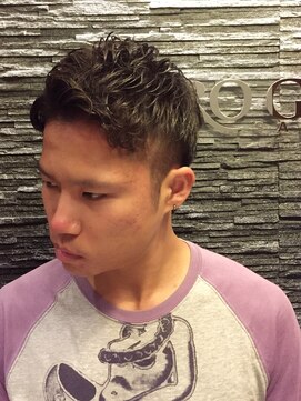 ヒロギンザ 六本木店(HIRO GINZA) ツイストパーマ七三グラデーション【ヒロ銀座】六本木/理容室