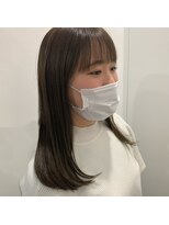 ステップバイステップ(STEP BY STEP) 《TOMIKURA リアルサロンワーク》サラ艶ストレートヘア