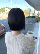 ナチュラル ヘアーデザイニング(Natural hair designing) #isghair パツッとラインが可愛いミニボブ