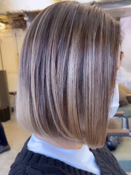 ヘアスタジオニコ(hair studio nico...) バレイヤージュ