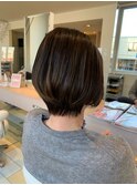 ショートボブ