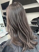 アライブ キチジョウジ(ALIVE Kichijoji)&nbsp;【ALIVE吉祥寺】ハイライトバレイヤージュグラデーションカラー