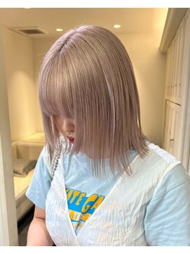 ベレーザ 渋谷(BELEZA) 5107艶髪グレーベージュミルクティーアッシュハイトーンカラー