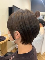 アルター(aL ter)&nbsp;丸みショート［黒髪/グレーベージュ/前髪パーマ］