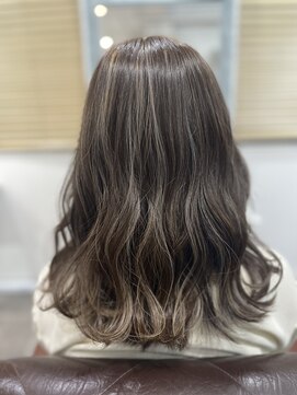 フィックスヘアー 梅田店(FIX-hair) アッシュハイライト
