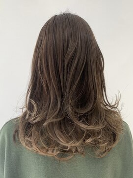 グレープバイン(GRAPEVINES) ミルクティー／グラデーションカラー