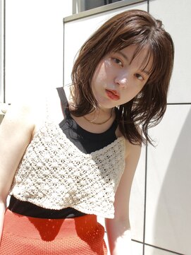 フークフーク(HOEK HOEK) 抜け感ミディアムレイヤー