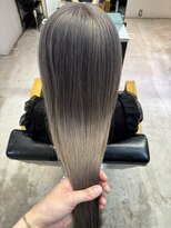 トレス(TRESS)&nbsp;艶カラー　シアーカラー　ハイトーンカラー　ケアブリーチ