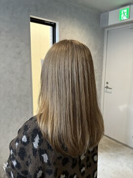 ラック(LUCK) ミルクティーベージュ/船橋/くすみベージュ/細めハイライト