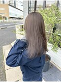 オリーブグレージュ