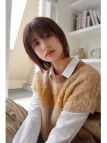 ベター(better)&nbsp;淡いオレンジベージュのレイヤーボブで可愛らしさを