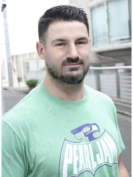 ジジバイワースホワイル(jiji by WORTH WHILE) 刈り上げセンターパートサーフカール波巻きツイストスパイラル