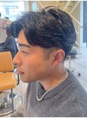 横須賀中央men'sメンズパーマフェザーパーマセンターパート眉毛