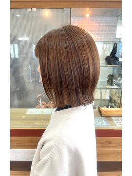 トップヘアー 中庄店(TOP HAIR fuapua) 切りっぱなしボブ【りり】