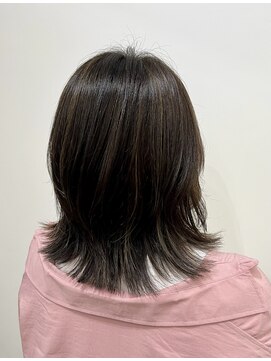 ニル 大泉学園(nilu) レイヤーカット×海外風ベージュハイライト