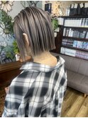 Bambi 切りっぱなしボブ　ダブルカラー　ハイトーングレー