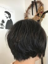 カミリー(Kamily)&nbsp;2017.6.18 ショートグラボブやや前上がりブラックマット