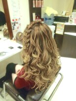 ヘアセットサロンエッジ(Edge)&nbsp;ガーリィ編込みダウンスタイル