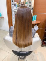 アッシュ 二子玉川店(Ash)&nbsp;ブリーチ毛でもダメージレス縮毛矯正  山川こだわりの縮毛矯正