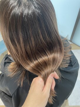 ロンド ストラーダ 心斎橋(Lond strada) 髪質改善トリートメントでサラサラ艶髪★