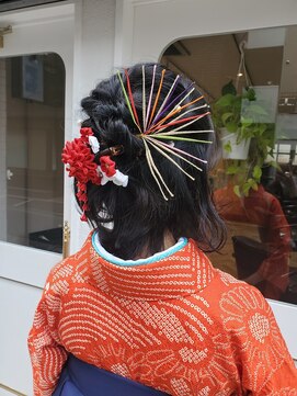 アンテシニヨン(Un the Shiniyon) 袴ヘアアレンジ