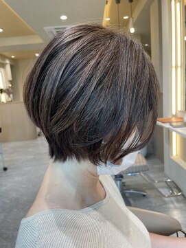 ウインナーヴィジョン 栄 久屋大通店(WINNER VISION) 【大人のファッションカラー】ショートボブ