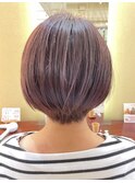 大人可愛い20代30代40代前下がりひし形小顔ボブ丸みショート