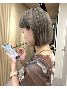 ロンドプロフィール 浦和(Lond profil) 透明感ワンカラー　ミニ切りっぱなしボブ