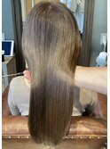 アッシュグレージュ　艶髪　ヘアエステ　ロング【比嘉翼】