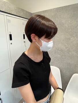 フラミューム 高崎(flammeum) くびレイヤーエモージュインナーグレージュ前髪ピンクベージュ